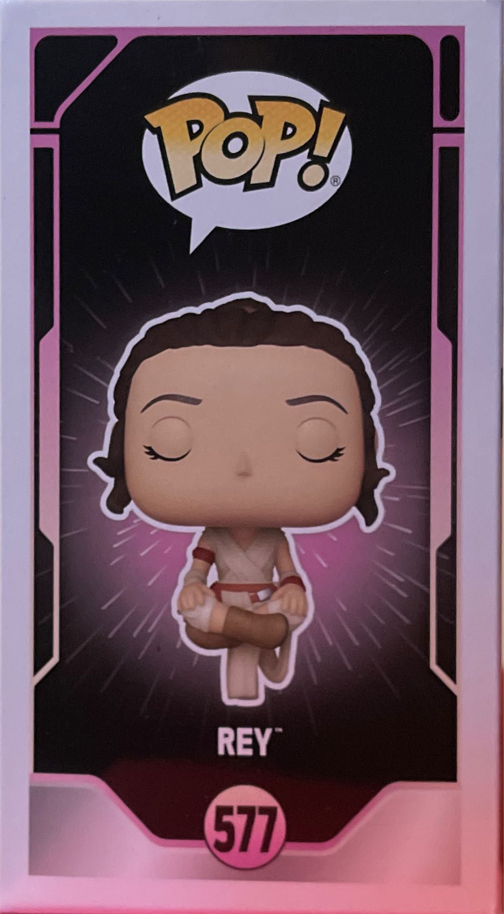 Power of the Galaxy: Rey - Star Wars vinyl figure collectible [Barcode 889698682800] - Main Image 4