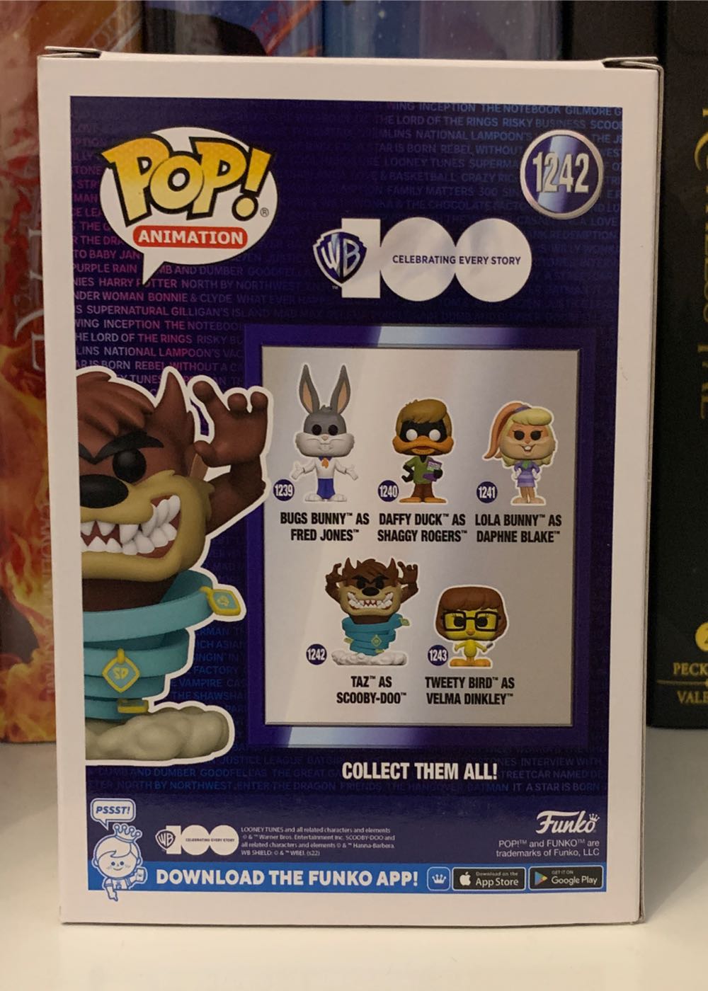 Taz As Scooby-Doo - Warner Bros. vinyl figure collectible [Barcode 889698694278] - Main Image 2