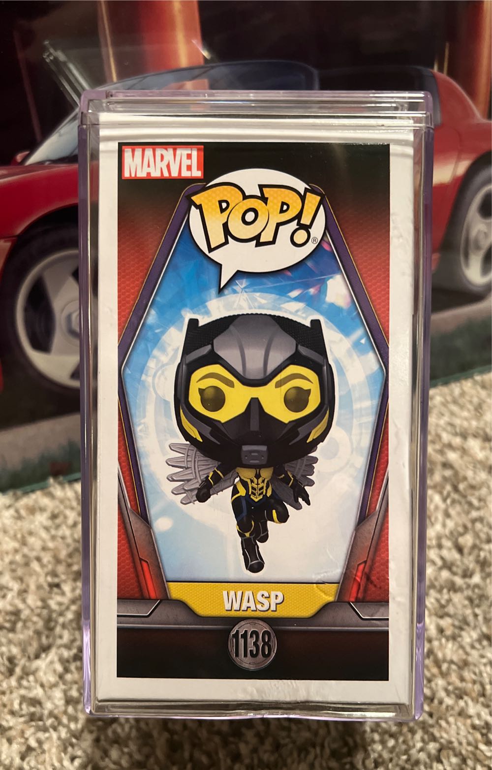 The Wasp - Ant-Man and the Wasp vinyl figure collectible [Barcode 889698704915] - Main Image 4