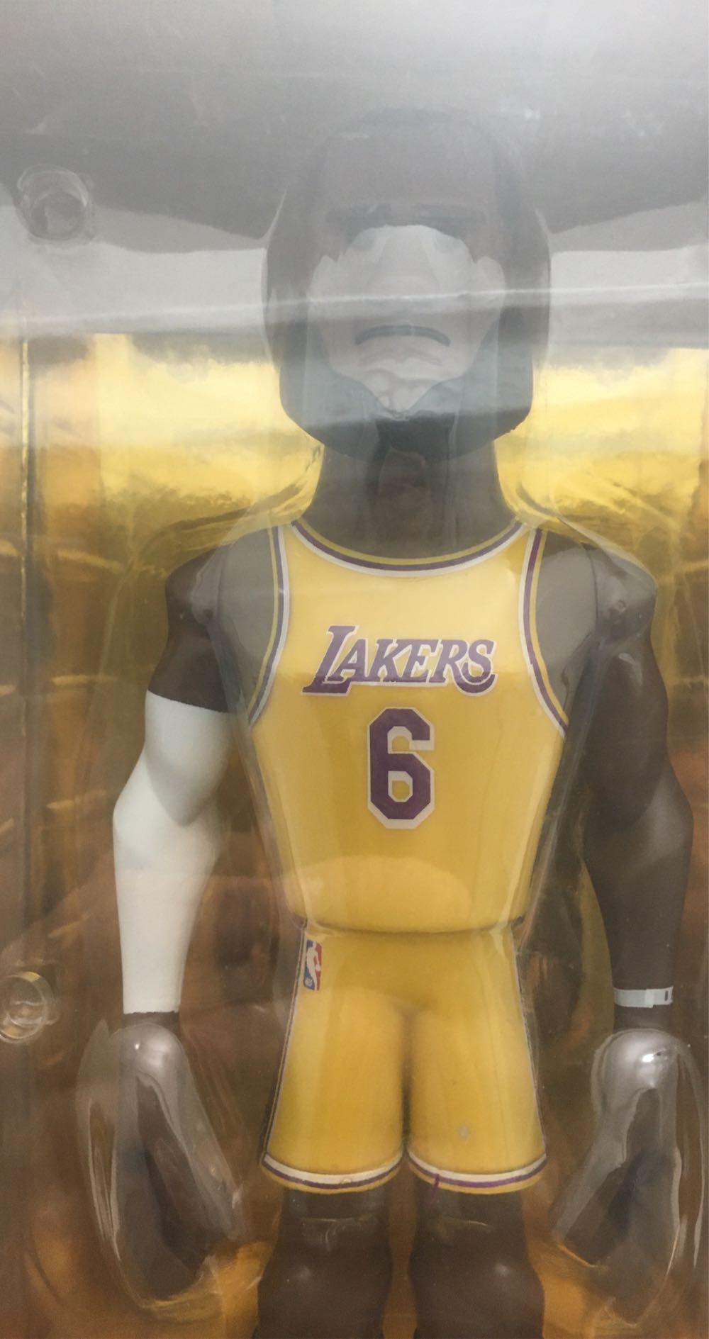 Labron James - Funko vinyl figure collectible [Barcode 889698572903] - Main Image 2