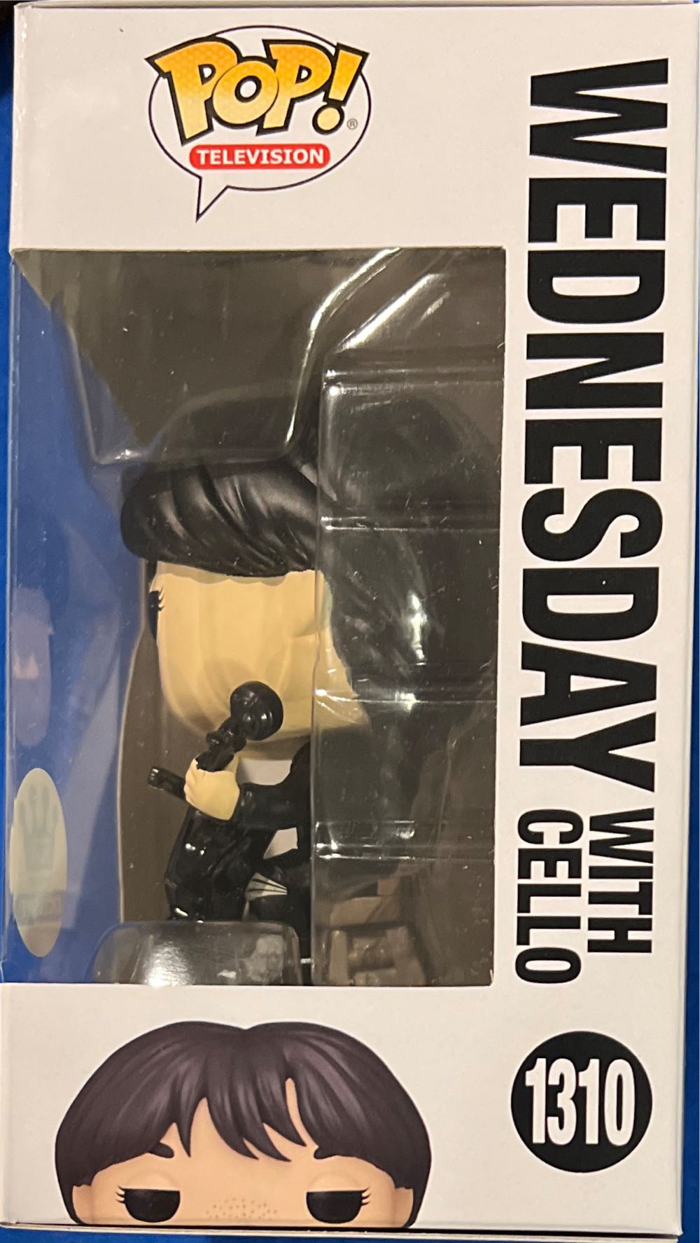 Wednesday With Cello  vinyl figure collectible [Barcode 889698682923] - Main Image 4