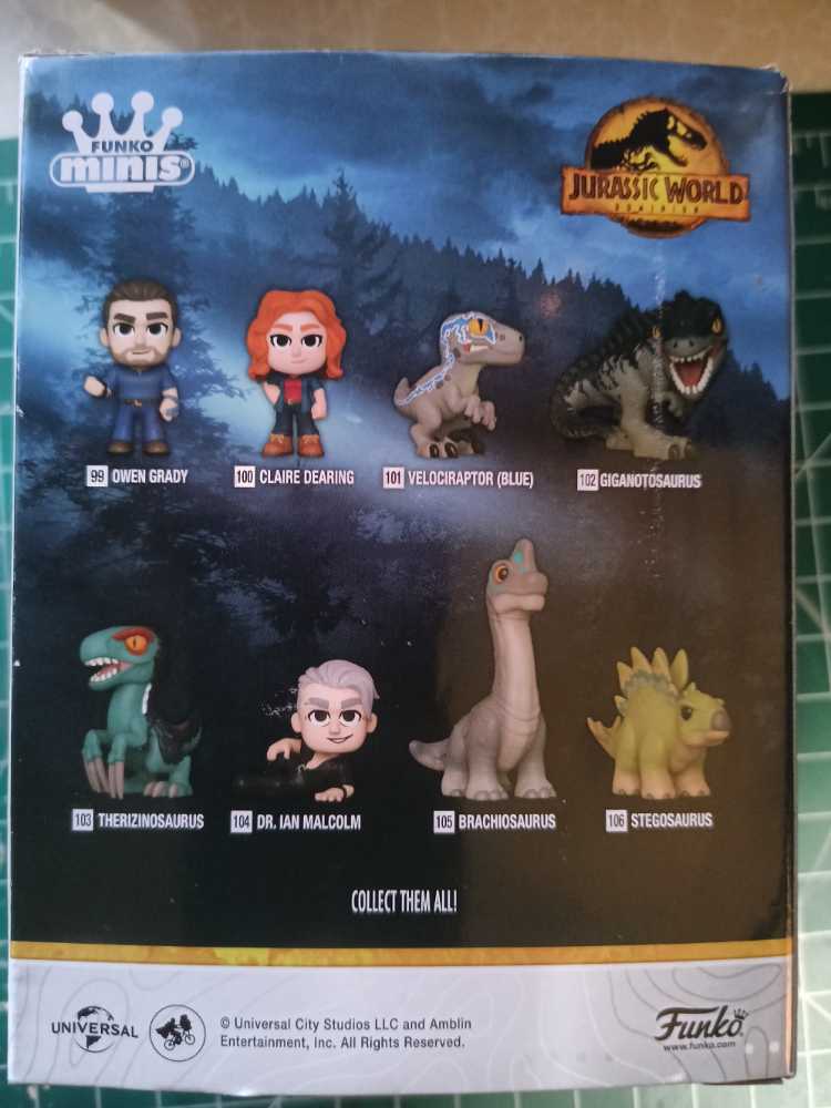 Dr. Ian Malcom 104 - Jurassic Park vinyl figure collectible [Barcode 889698648646] - Main Image 2