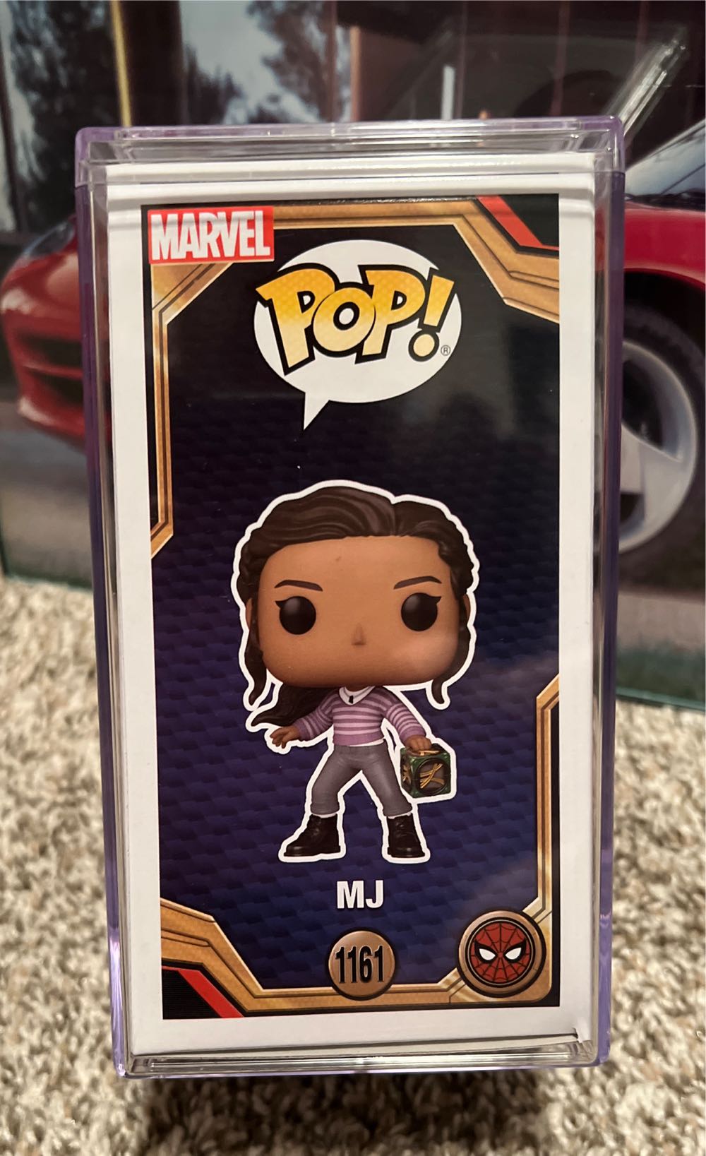 MJ - Spider-Man vinyl figure collectible [Barcode 889698676090] - Main Image 4