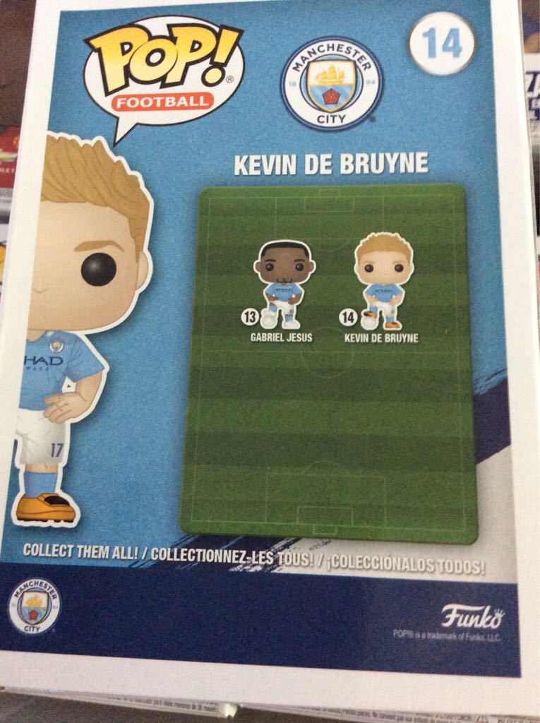Kevin De Bruyne  vinyl figure collectible [Barcode 889698292146] - Main Image 2