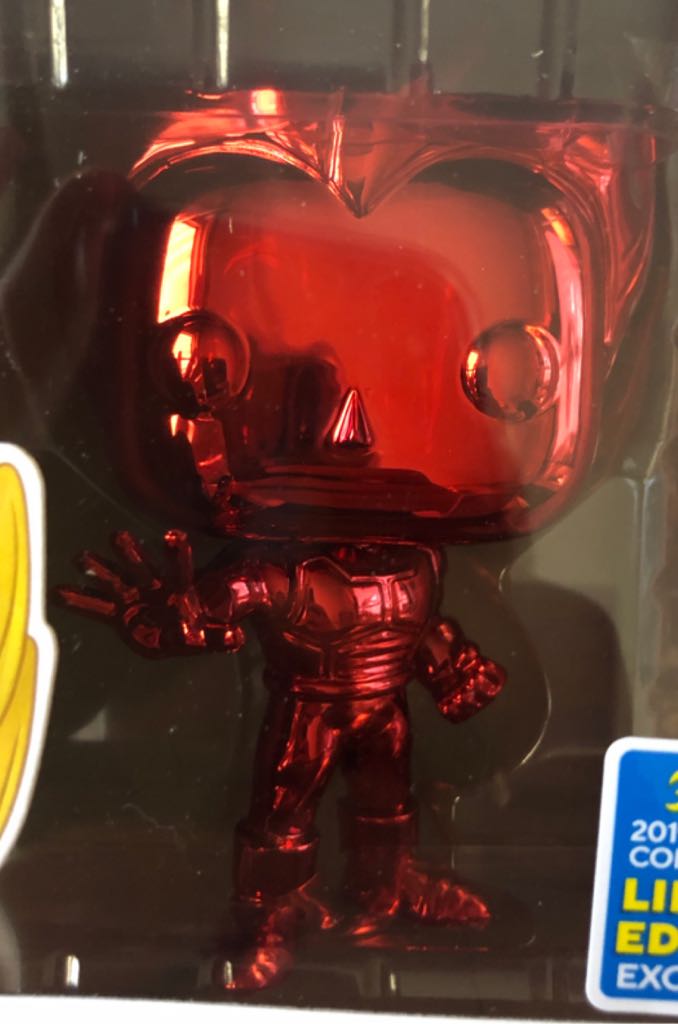 Super Saiyan Vegeta (Red Chrome) - Dragon Ball Z vinyl figure collectible - Main Image 2