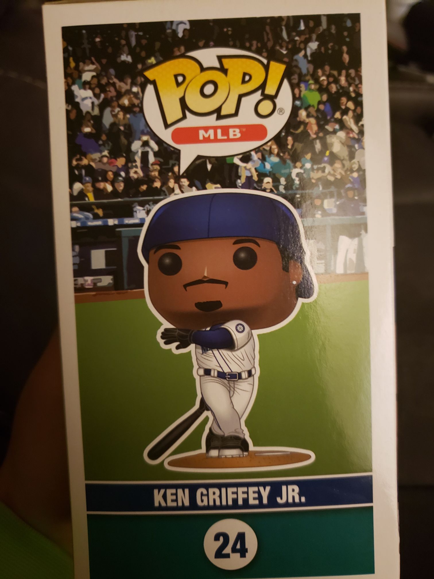Ken Griffey Jr. Seattle Mariners  vinyl figure collectible [Barcode 889698331494] - Main Image 2