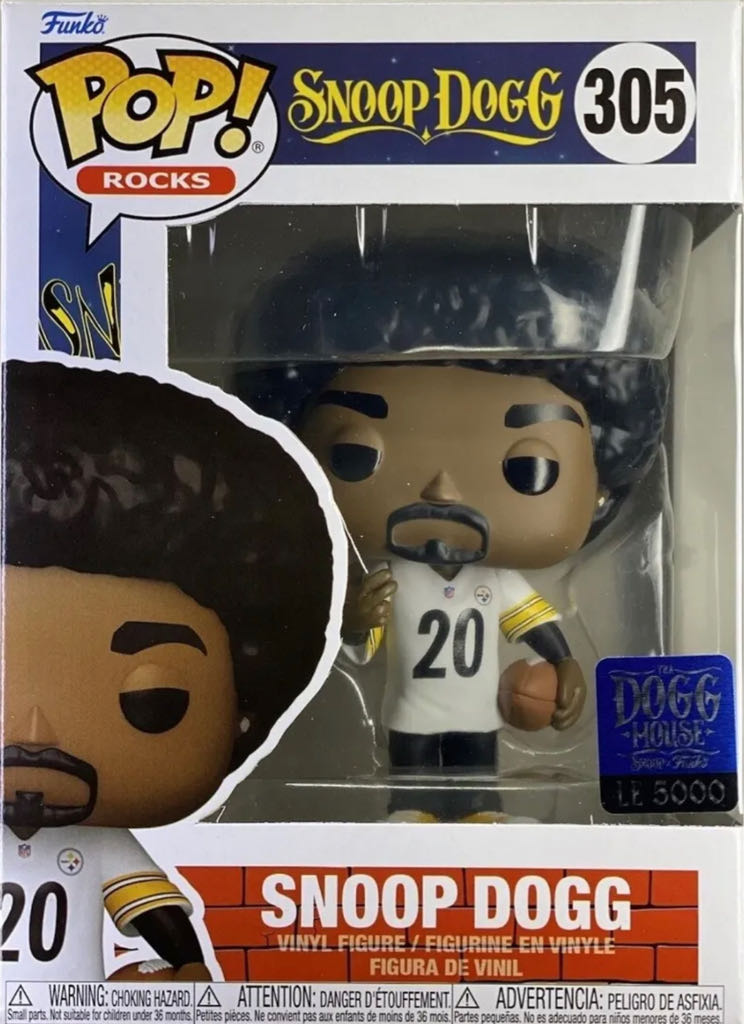 Pucky Rainbow Waitress