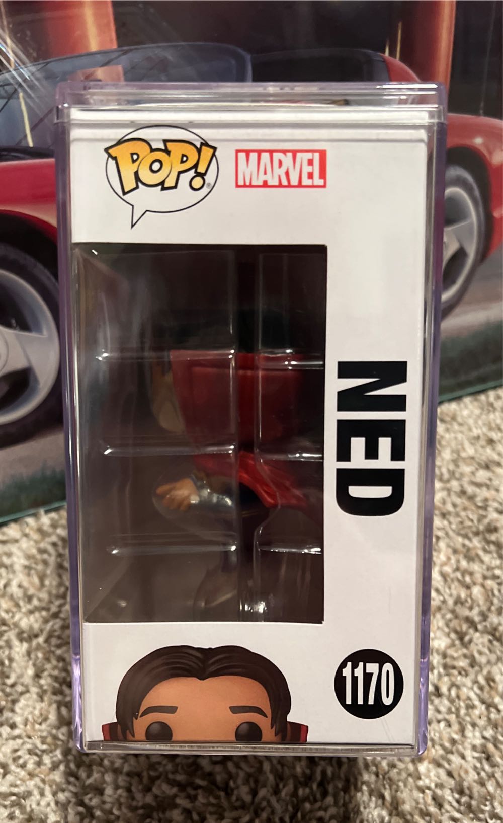 Ned - Spider-Man vinyl figure collectible [Barcode 889698683685] - Main Image 3