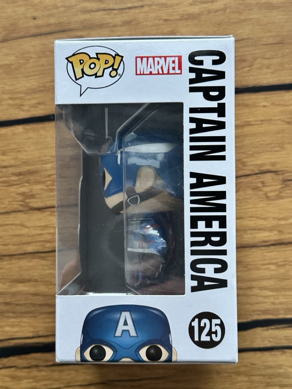 Captain America - Captain America: Civil War vinyl figure collectible [Barcode 849803072230] - Main Image 3