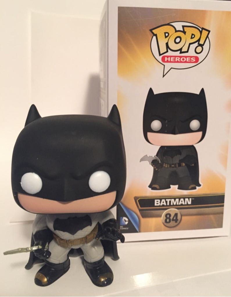 batman  vinyl figure collectible [Barcode 849803060251] - Main Image 2