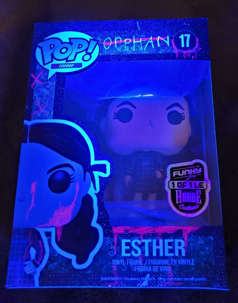 Esther  vinyl figure collectible - Main Image 2