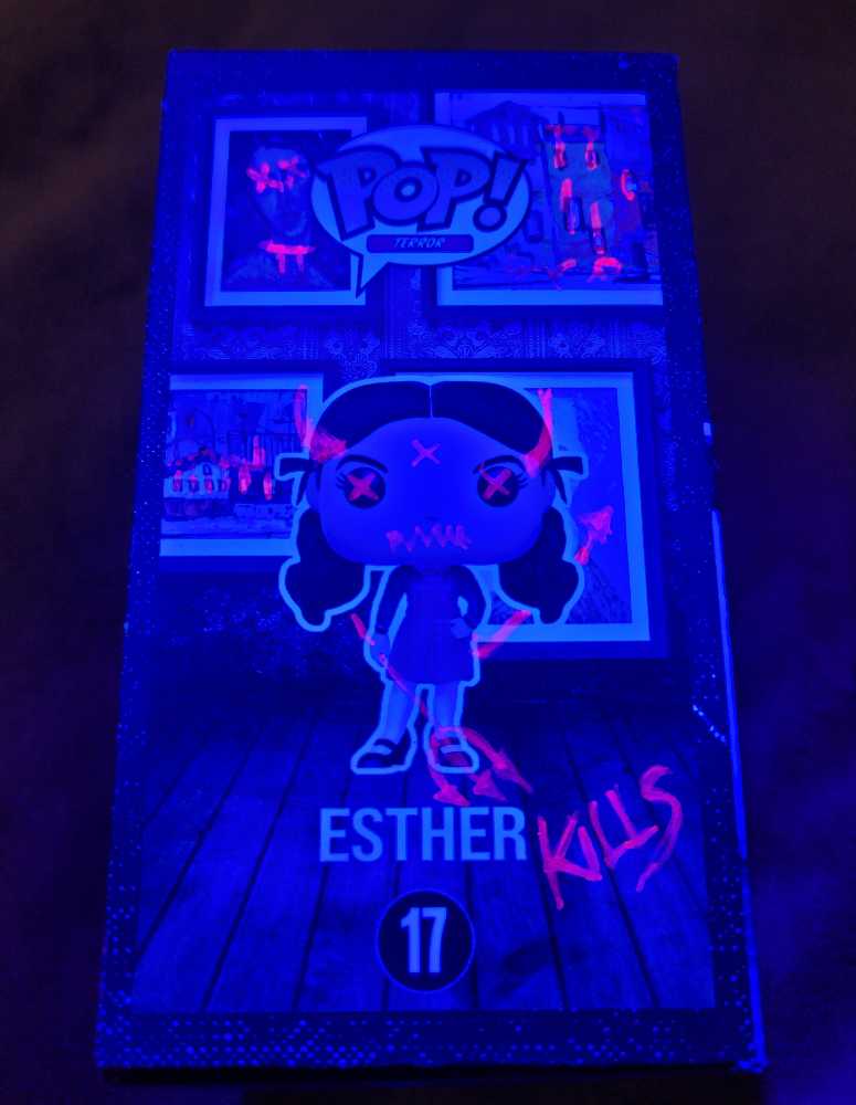 Esther  vinyl figure collectible - Main Image 3
