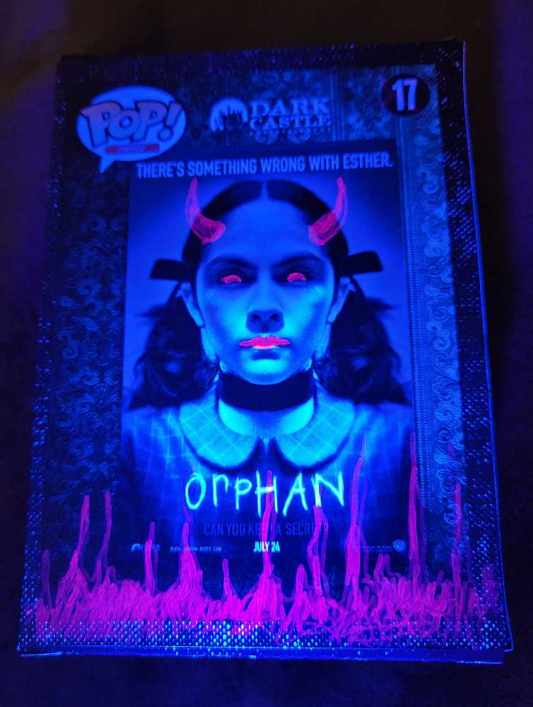 Esther  vinyl figure collectible - Main Image 4