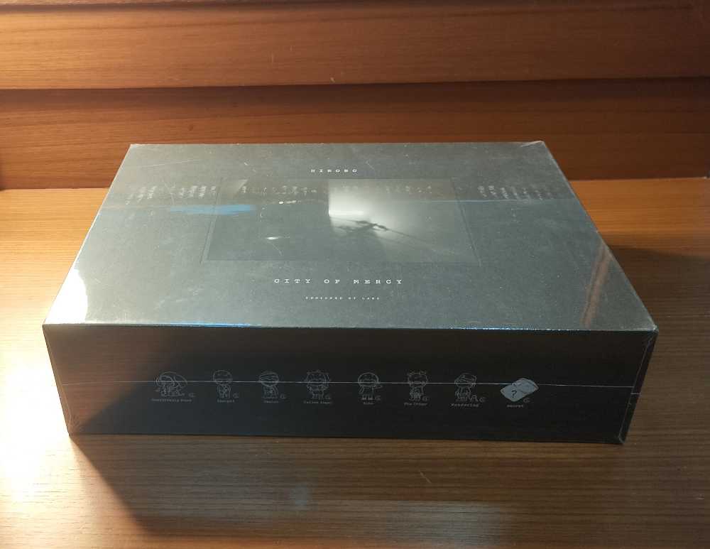 Pop Mart: Hirono – City Of Mercy Gift Box Christchurch  vinyl figure collectible [Barcode 6941848210142] - Main Image 2