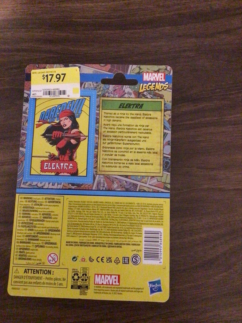 Marvel Hasbro Legends 3.75-inch Retro 375 Collection Elektra Action Figure Toy  vinyl figure collectible [Barcode 5010993848980] - Main Image 3