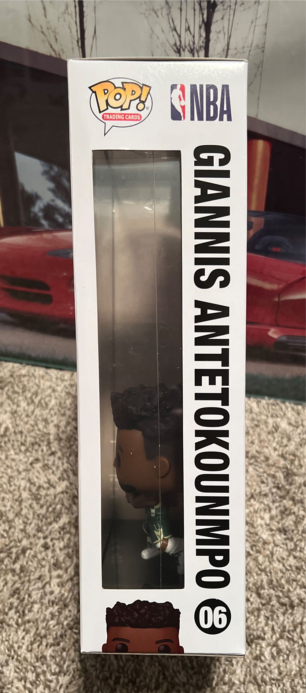 MILWAUKEE BUCKS: GIANNIS ANTETOKOUNMPO - NBA vinyl figure collectible [Barcode 889698605236] - Main Image 3