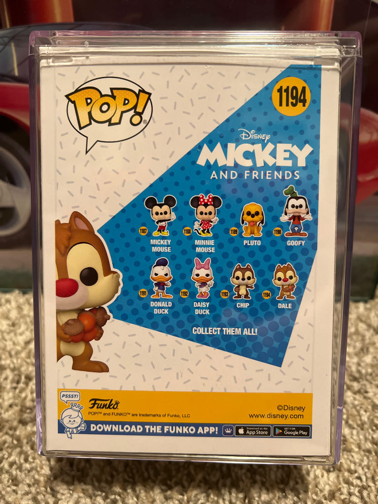 Dale (Mickey and Friends) - Disney vinyl figure collectible [Barcode 889698596206] - Main Image 2