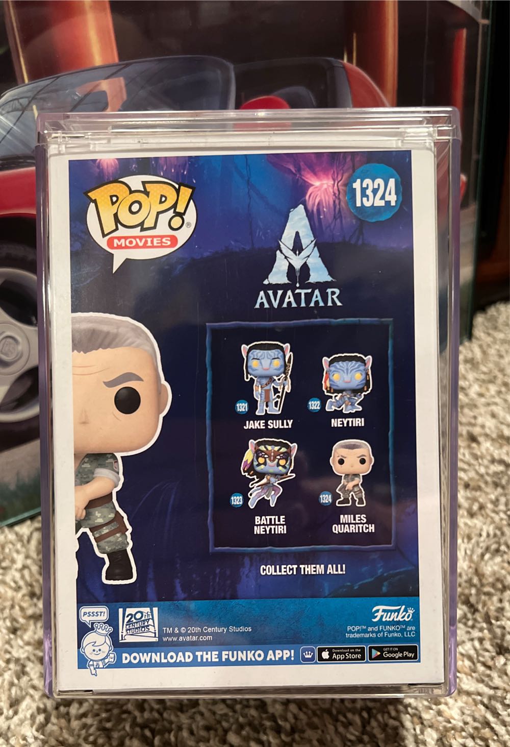 AVATAR: MILES QUARITCH  vinyl figure collectible [Barcode 889698656443] - Main Image 2