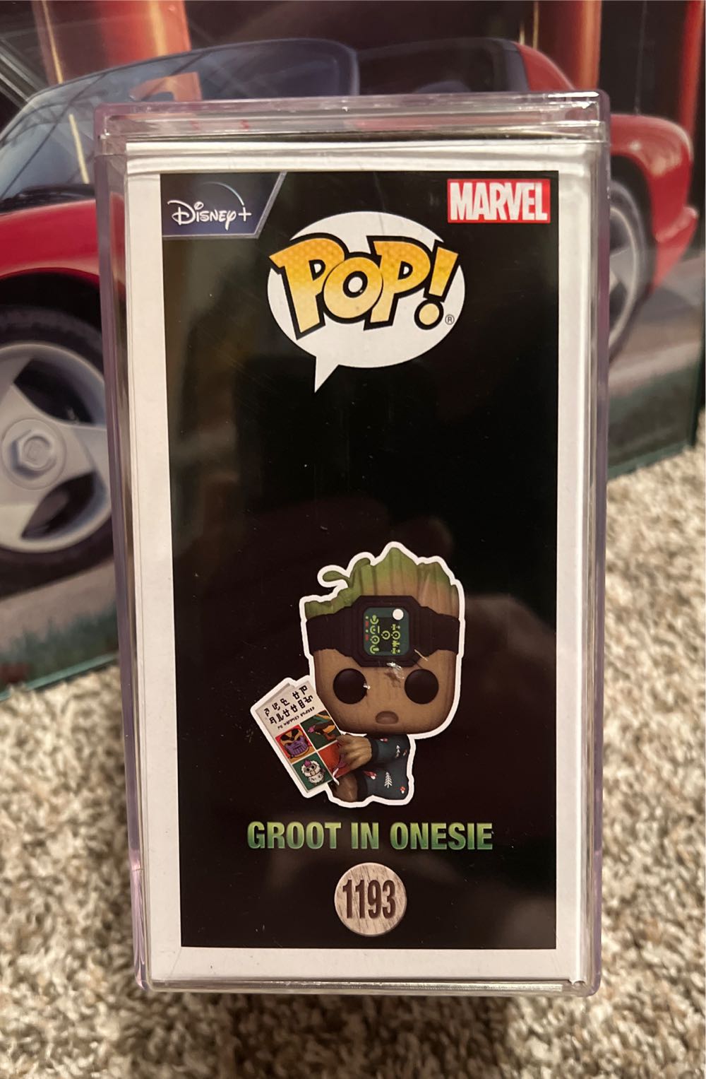 Groot In Onesie - Guardians of the Galaxy vinyl figure collectible [Barcode 889698706513] - Main Image 4