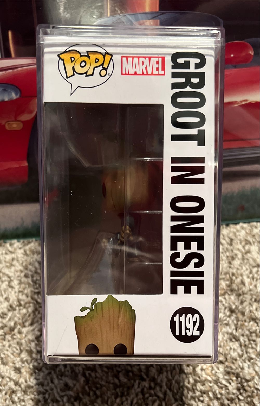 Groot In Onesie - Guardians of the Galaxy vinyl figure collectible [Barcode 889698706506] - Main Image 3