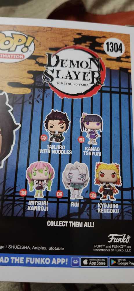 Tanjiro With Noodles - Demon Slayer vinyl figure collectible [Barcode 889698573467] - Main Image 3