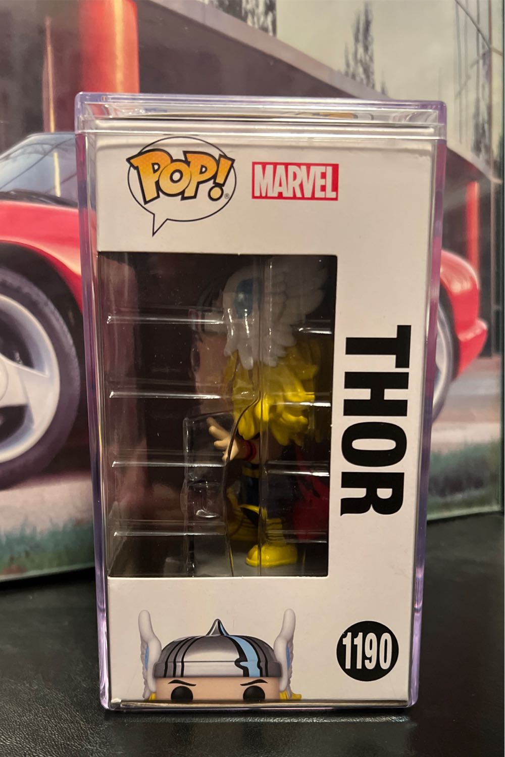 Thor - Avengers vinyl figure collectible [Barcode 889698690614] - Main Image 3
