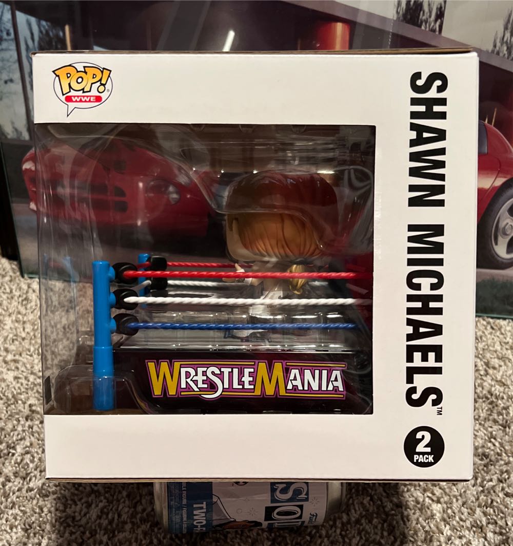 Bret "Hit Man” Hart and Shawn Michaels - WWE vinyl figure collectible [Barcode 889698677530] - Main Image 3