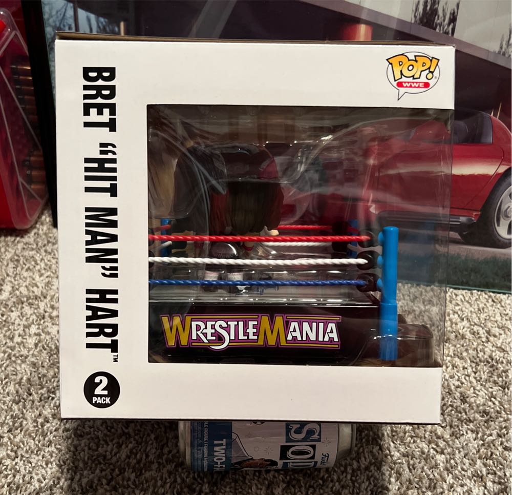 Bret "Hit Man” Hart and Shawn Michaels - WWE vinyl figure collectible [Barcode 889698677530] - Main Image 4