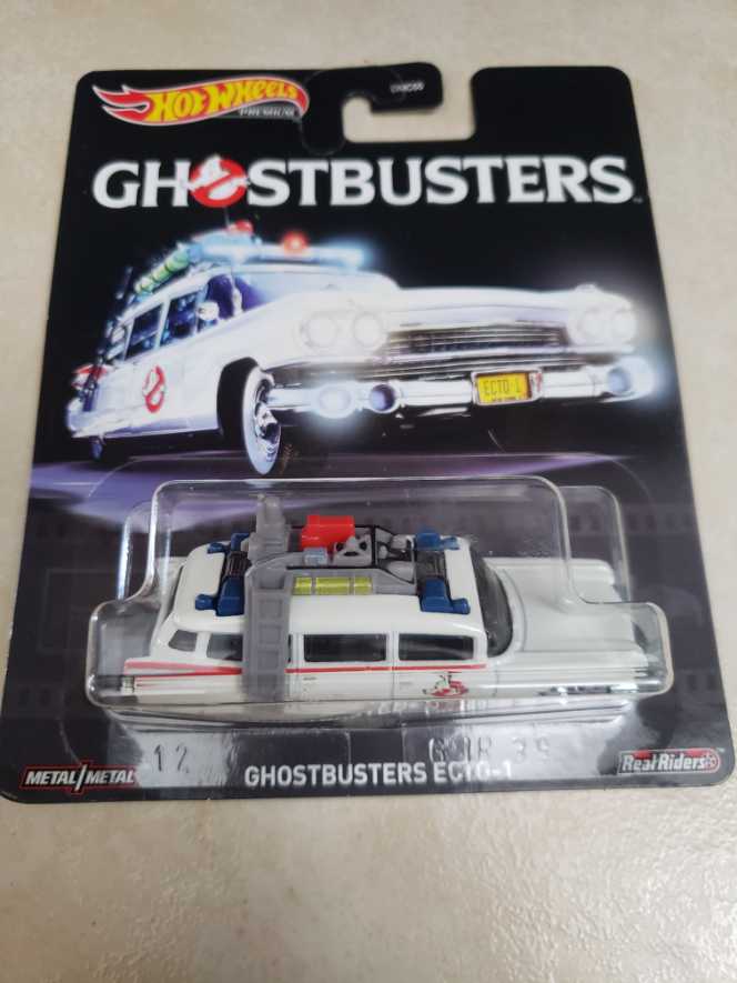Hot Wheels Real Riders Ghostbusters Classic Ecto-1 Die-cast Vehicle 1:64 Scale  vinyl figure collectible [Barcode 887961816389] - Main Image 2
