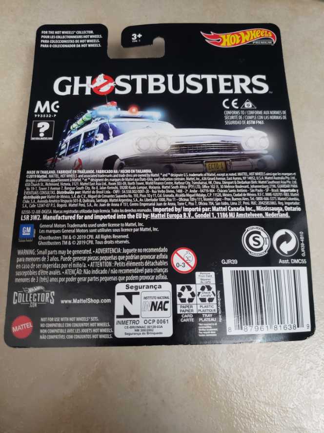 Hot Wheels Real Riders Ghostbusters Classic Ecto-1 Die-cast Vehicle 1:64 Scale  vinyl figure collectible [Barcode 887961816389] - Main Image 3