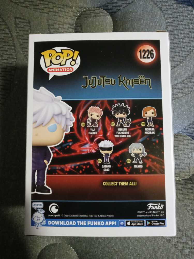 Satoru Gojo  vinyl figure collectible [Barcode 889698670401] - Main Image 4