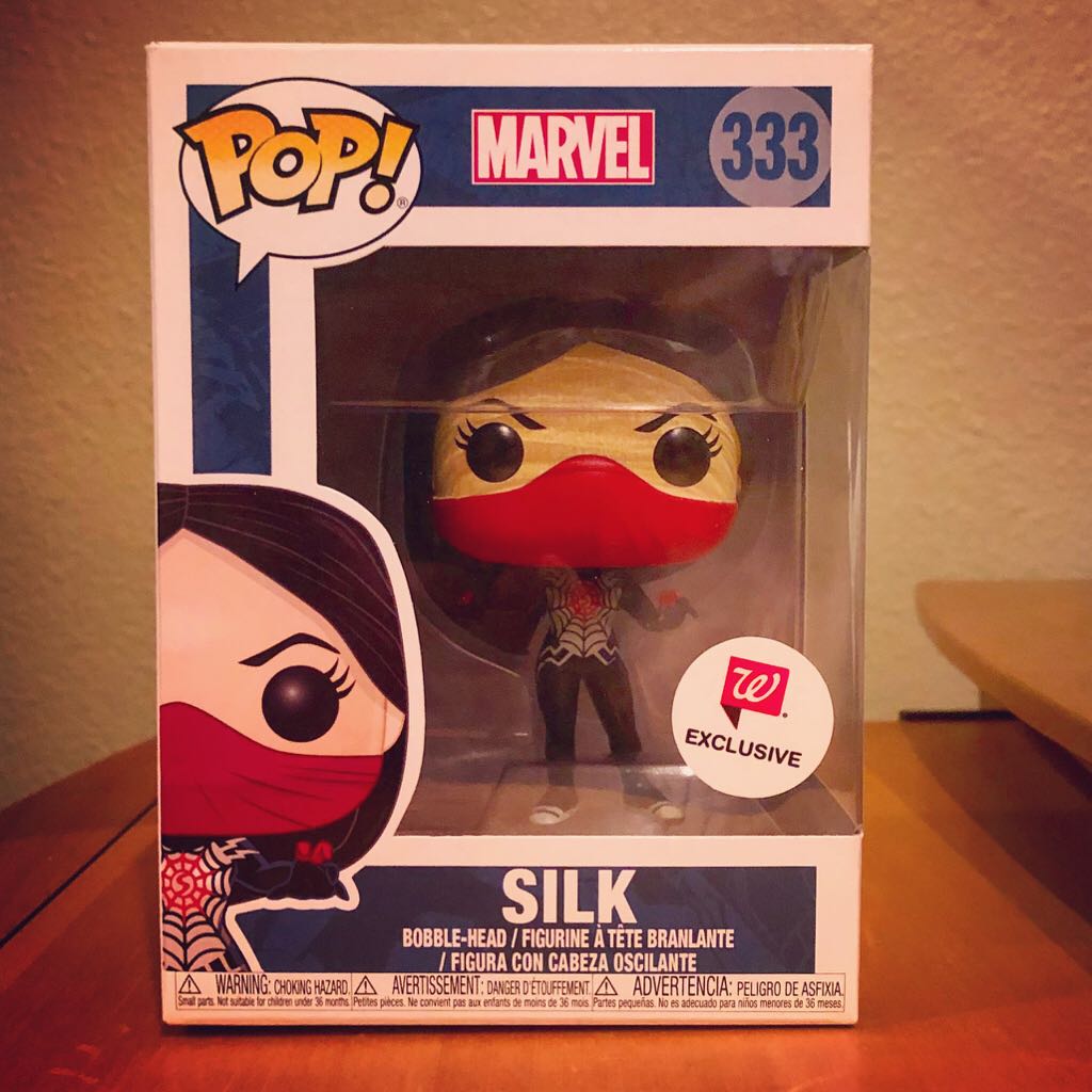 Marvel: Silk  vinyl figure collectible - Main Image 2