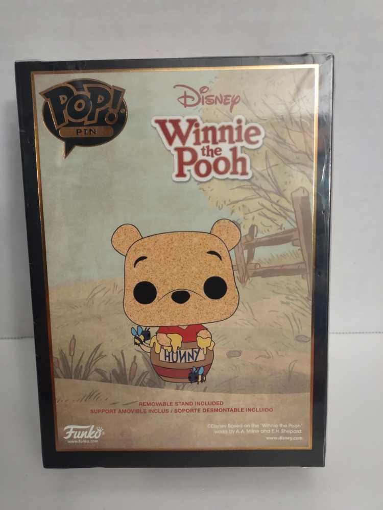 Winnie in Honey Pot - Winnie the Pooh vinyl figure collectible [Barcode 671803385542] - Main Image 2