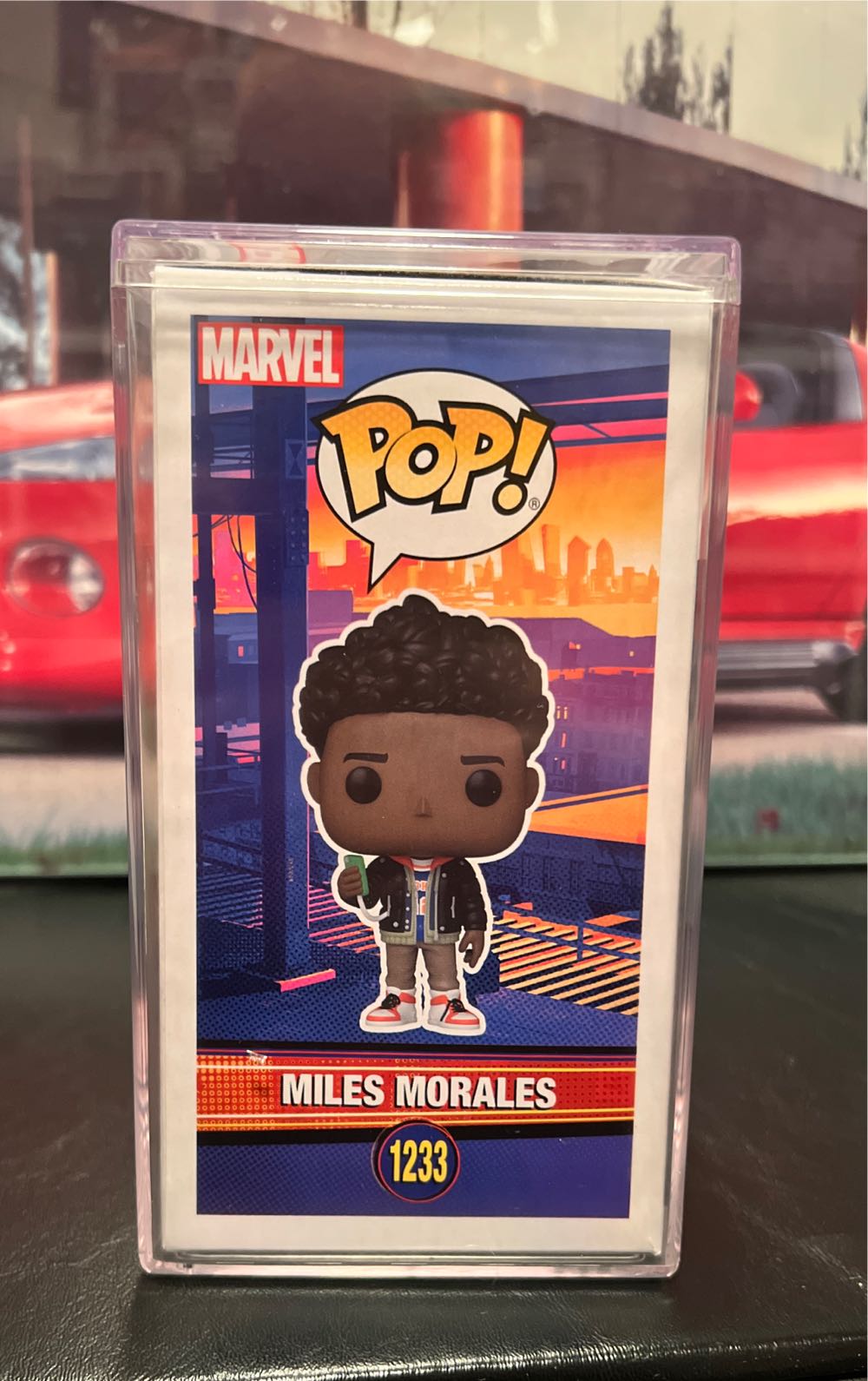 Miles Morales Pop! 1233 - Spider-Man vinyl figure collectible [Barcode 889698657365] - Main Image 4