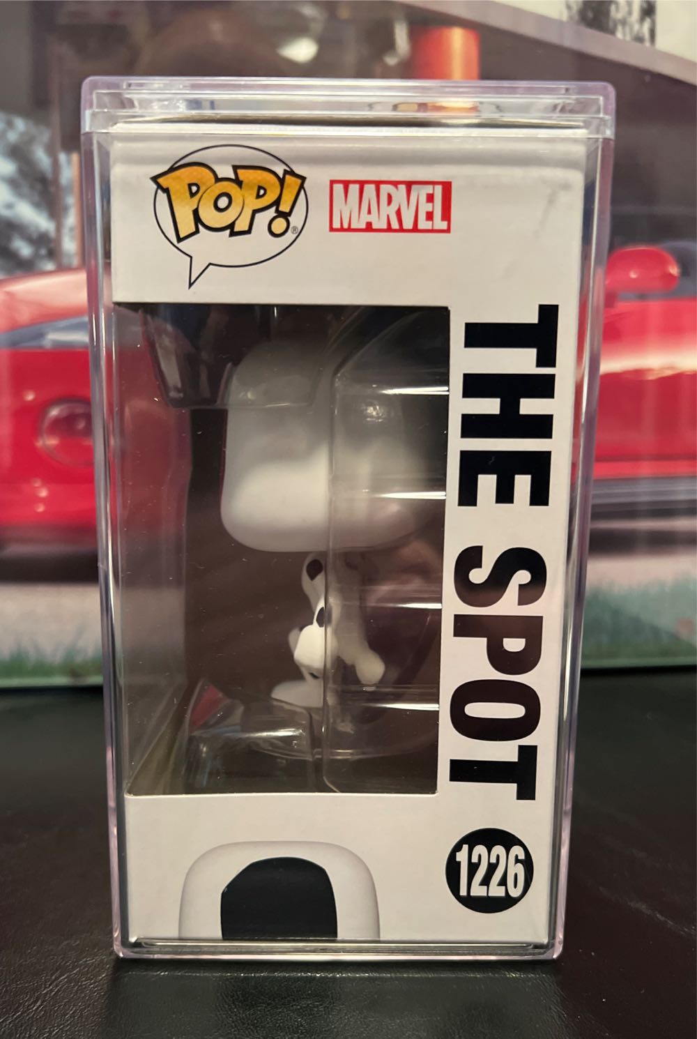 The Spot Pop! 1226 - Spider-Man vinyl figure collectible [Barcode 889698657259] - Main Image 3