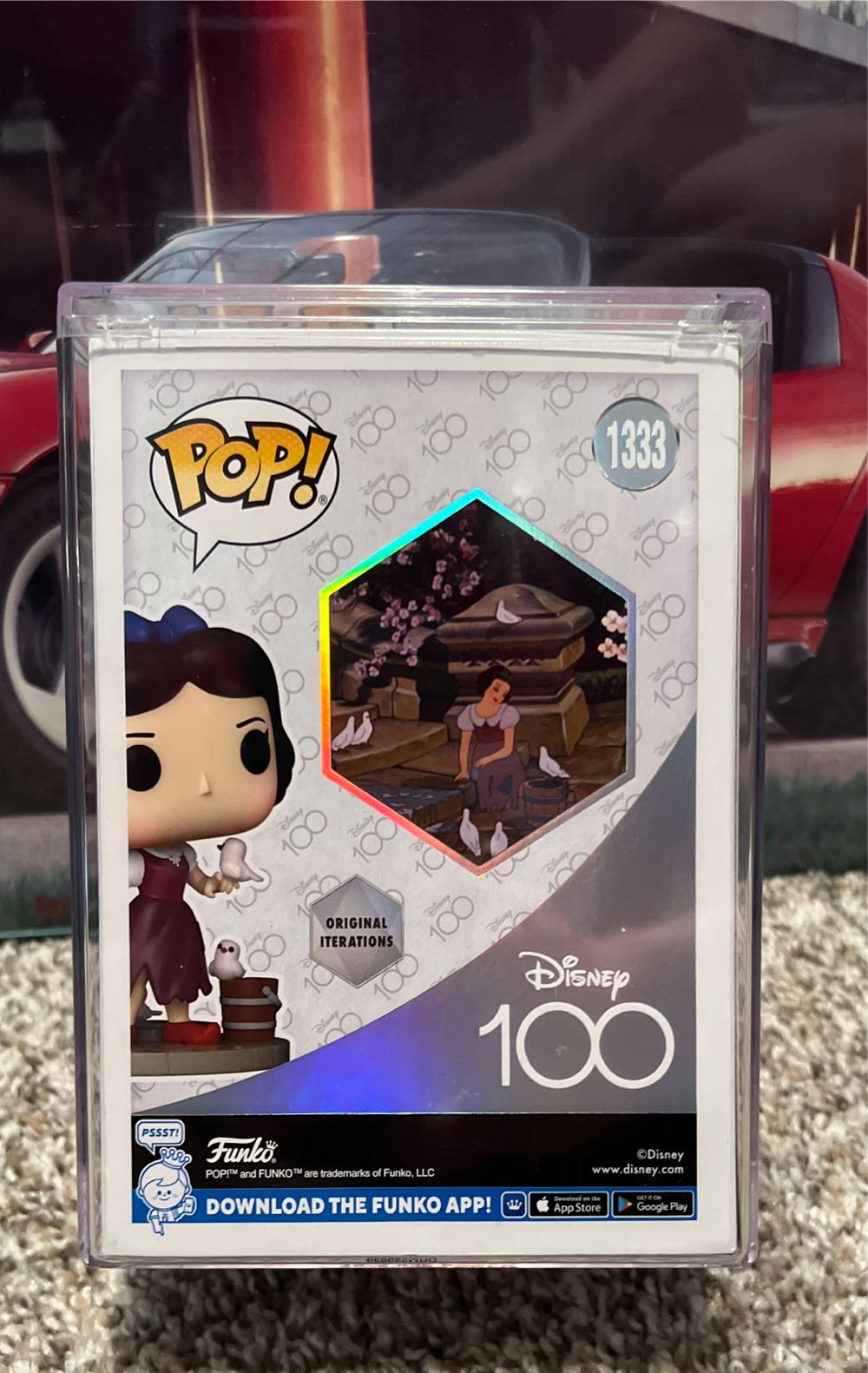 Snow White - Disney Princess vinyl figure collectible [Barcode 889698711616] - Main Image 2
