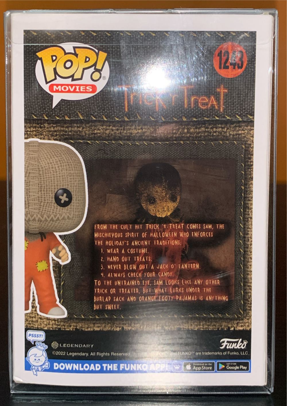 Trick r Treat 1243 - Sam - Trick ’R Treat vinyl figure collectible [Barcode 889698649605] - Main Image 3