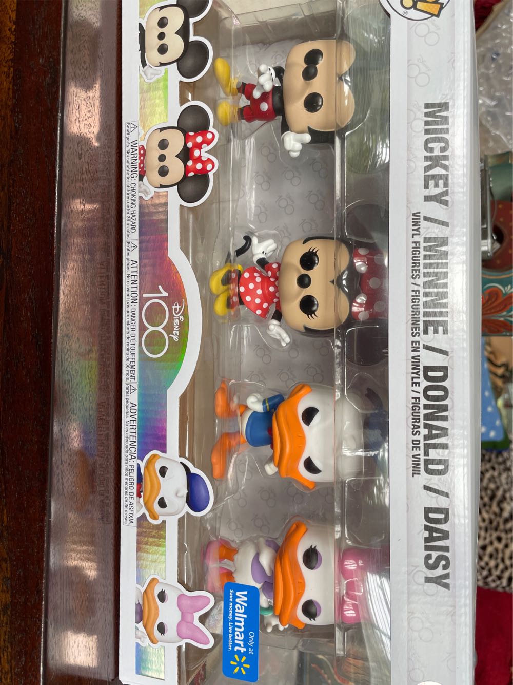 D&B Kit & Biscuit Dragons With Friends