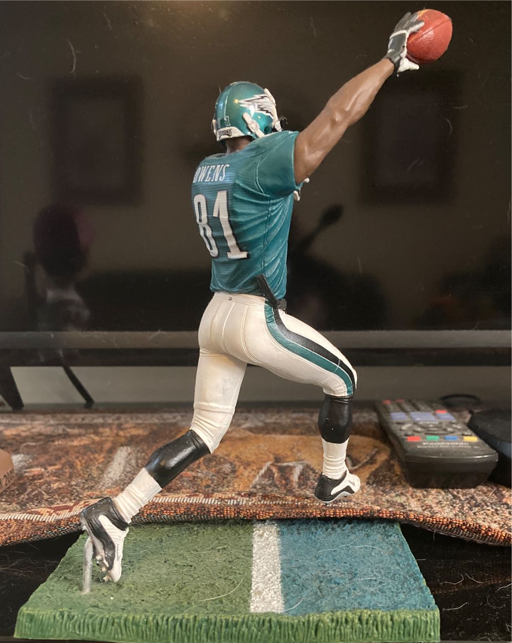 Terrell Owens - Sports Mascots vinyl figure collectible - Main Image 3