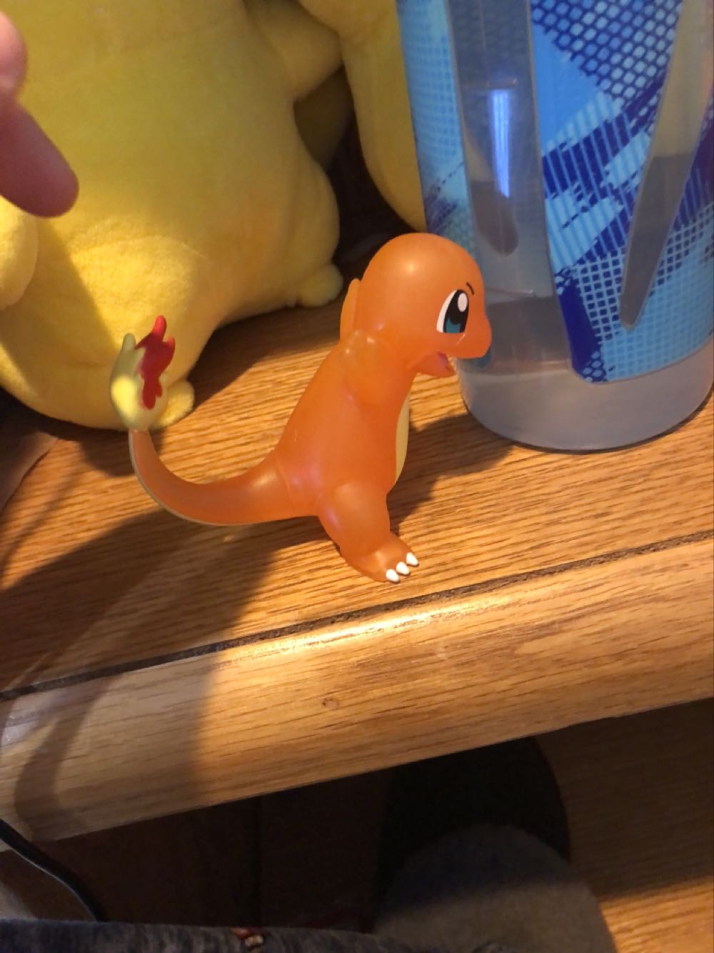 Charmander Figure - Pokémon vinyl figure collectible - Main Image 2