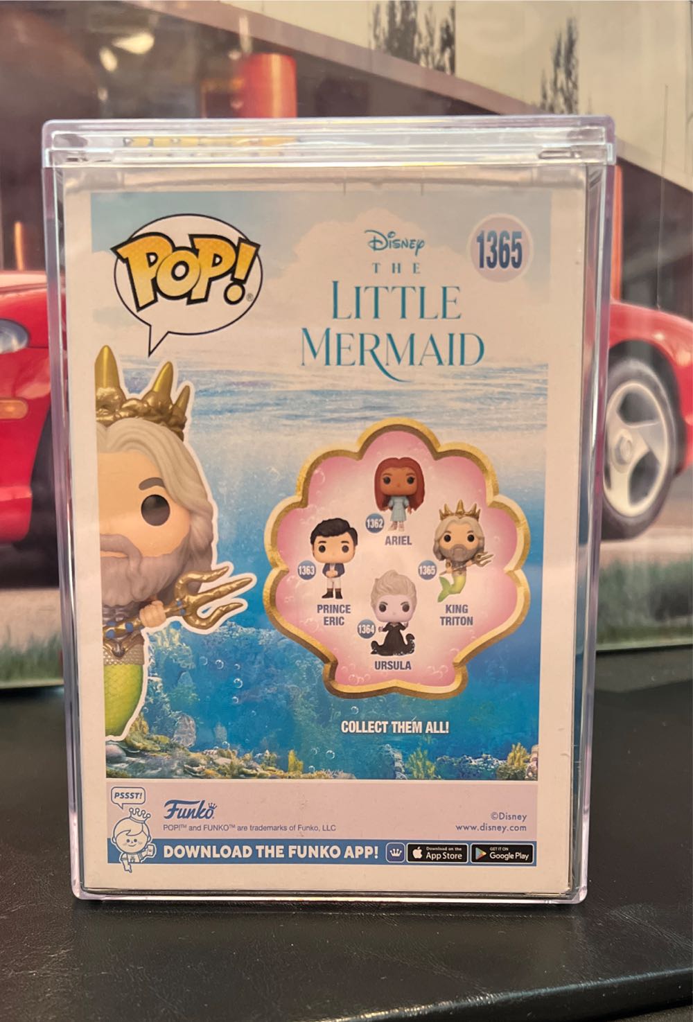 King Triton - The Little Mermaid vinyl figure collectible [Barcode 889698707350] - Main Image 2
