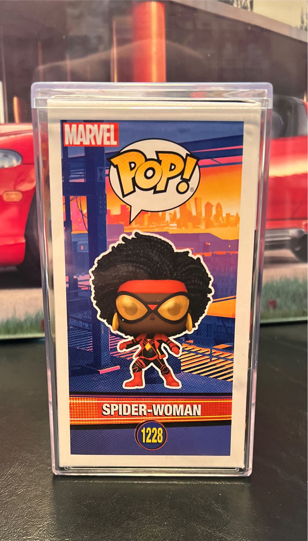 Spider-Woman - Spider-Man vinyl figure collectible [Barcode 889698657273] - Main Image 4