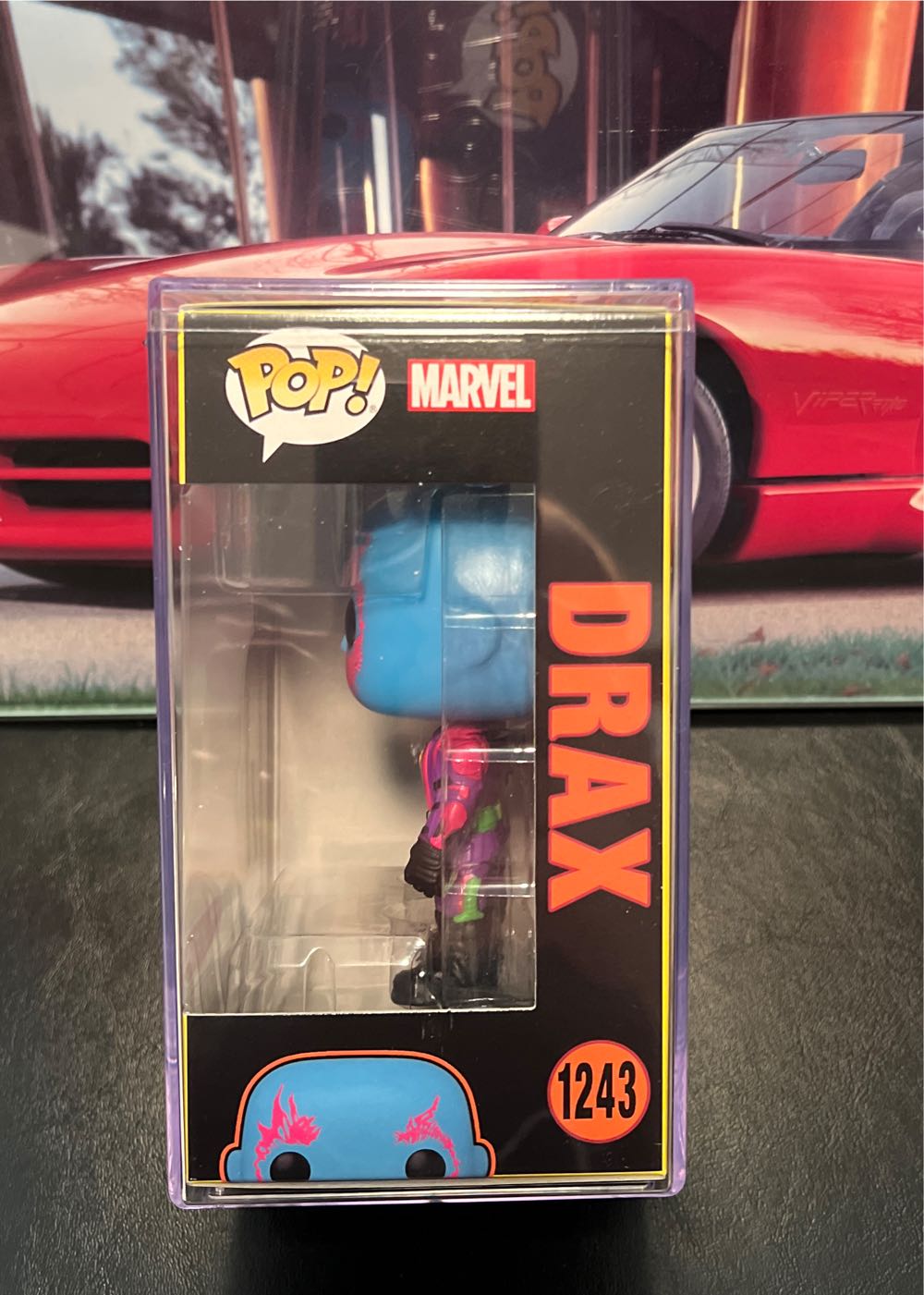 Drax - Guardians of the Galaxy vinyl figure collectible [Barcode 889698714150] - Main Image 3