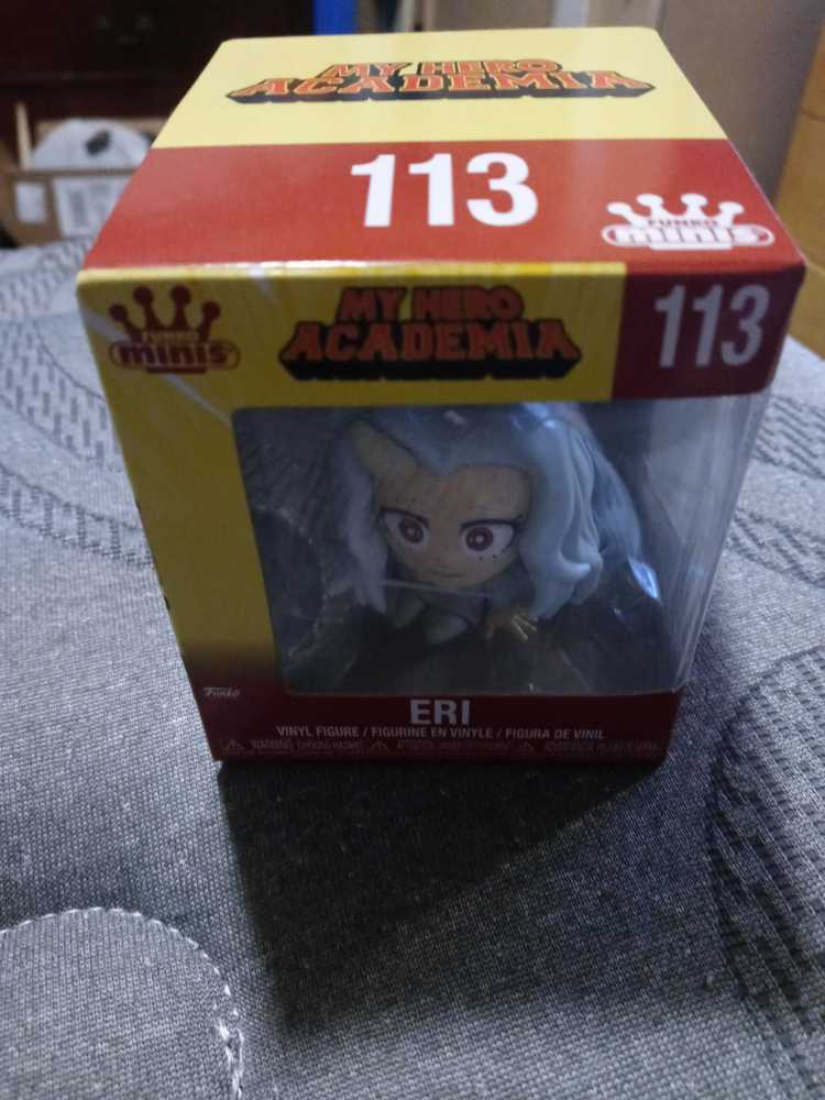 Eri - My Hero Academia vinyl figure collectible [Barcode 889698610483] - Main Image 3