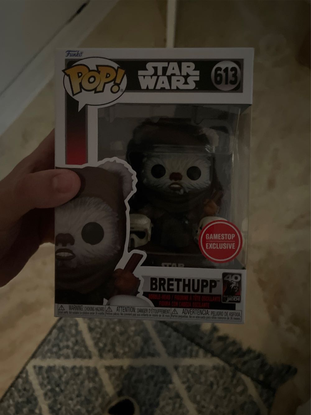 Brethupp - Star Wars vinyl figure collectible [Barcode 889698711470] - Main Image 2