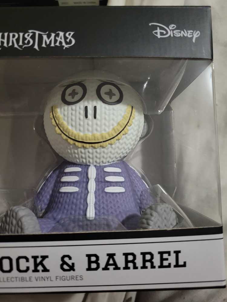 Handmade By Robots Lock, Shock & Barrel  vinyl figure collectible - Main Image 3
