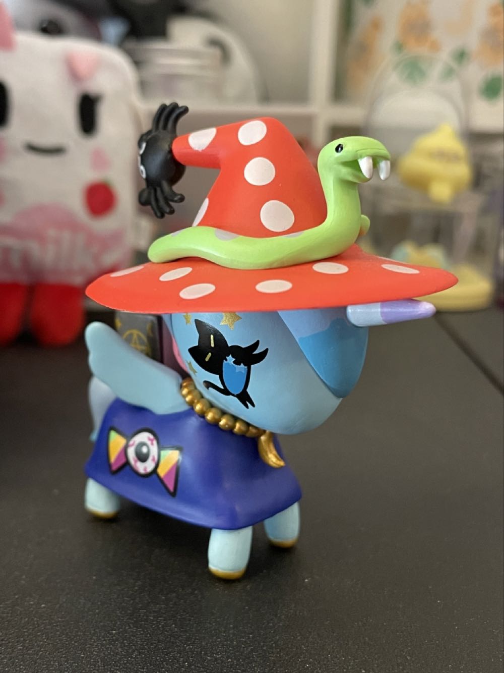 Spellina  vinyl figure collectible - Main Image 1