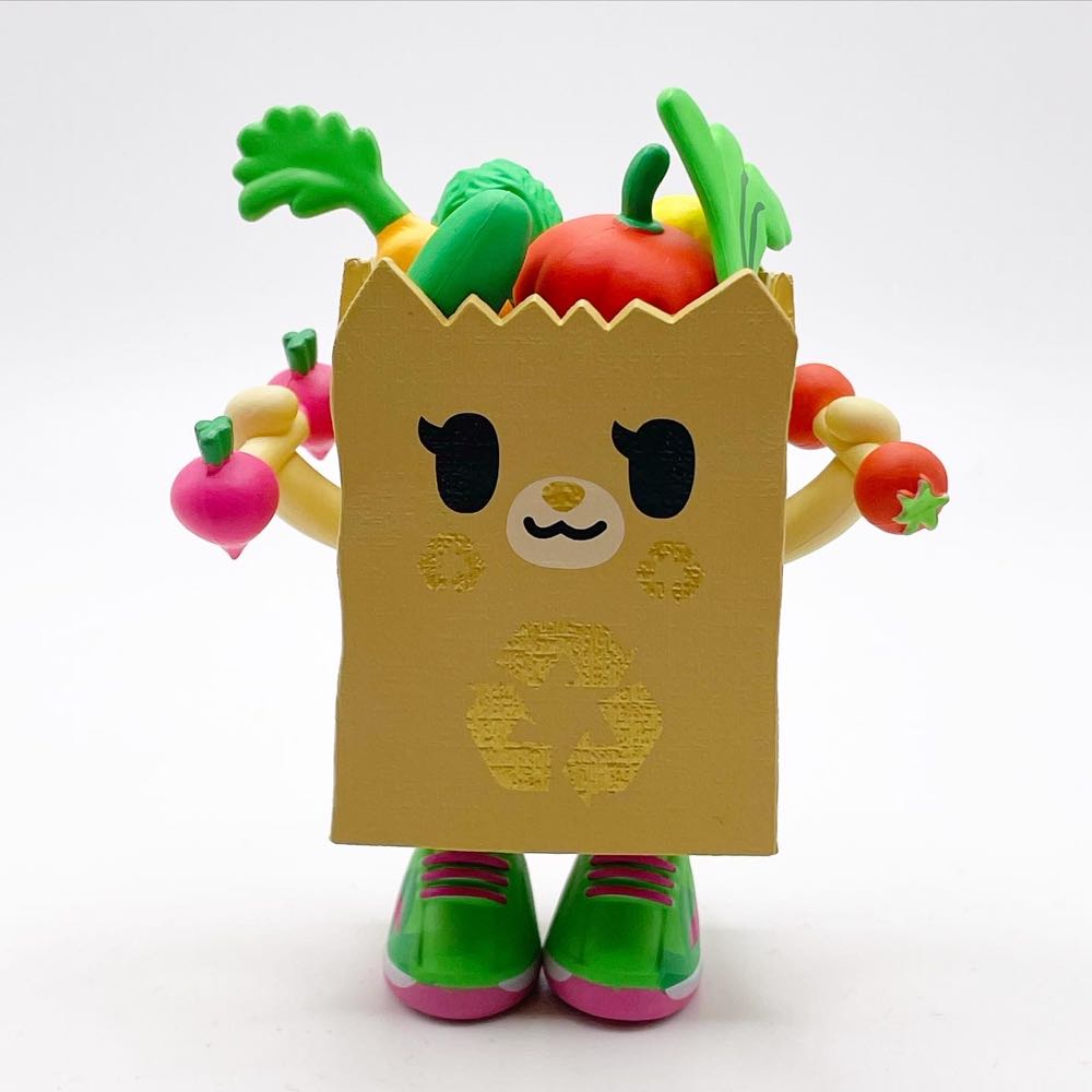 Greenie  vinyl figure collectible - Main Image 1