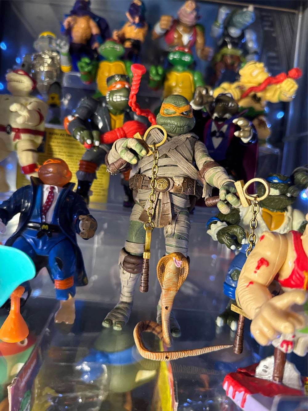 Neca TMNT: Michelangelo As The Mummy - Teenage Mutant Ninja Turtles vinyl figure collectible [Barcode 634482541876] - Main Image 3