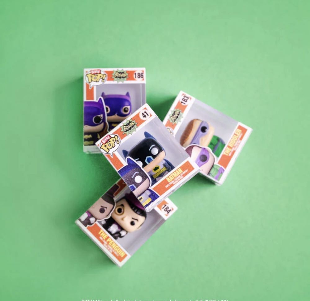 Bitty Pop!: Batman, The Riddler, Batgirl & Mystery Chase Figure 4-pack - DC Comics vinyl figure collectible [Barcode 889698713146] - Main Image 4